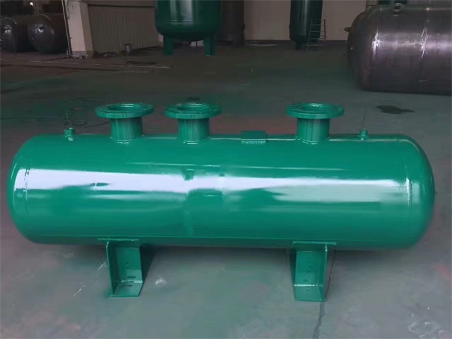 景泰景泰景泰蒸汽分气缸1.jpeg